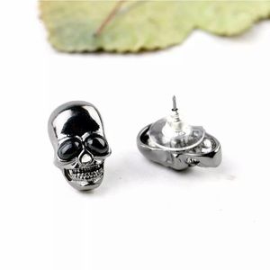 Jewelry - 💀Gunmetal skull goth punk stud earrings NWT💀 Jewelry - 💀Gunmetal skull goth punk stud earrings NWT💀